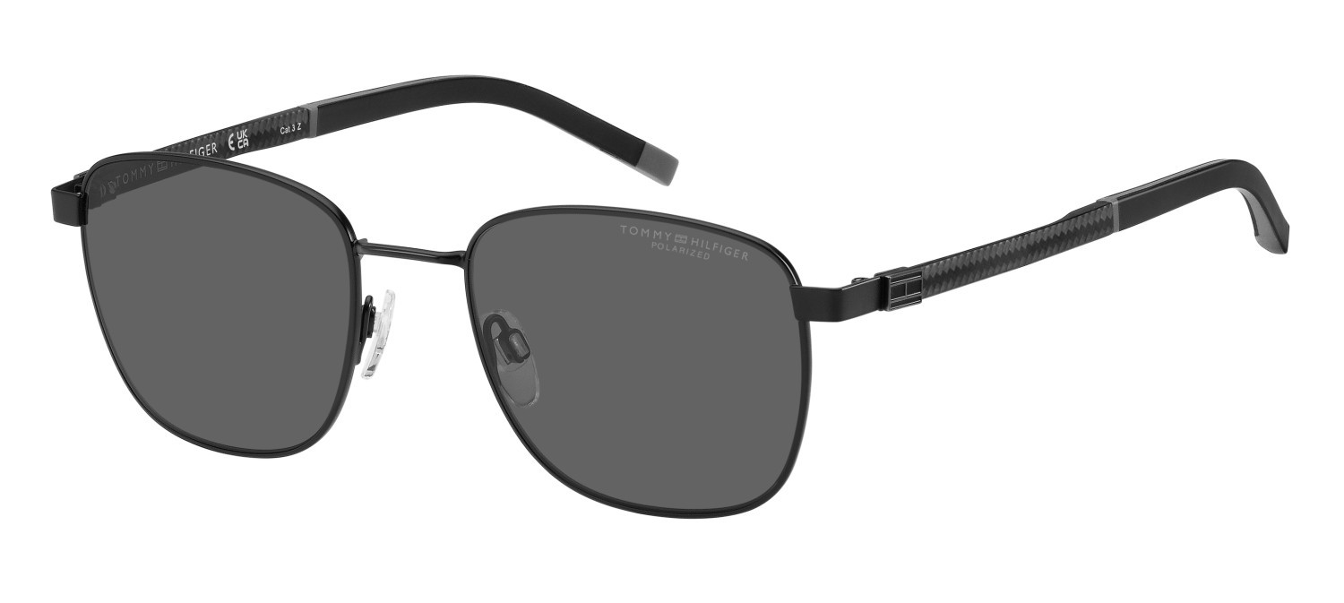 Sunglasses Tommy Hilfiger Th 2138/S 207448 003 M9 color matte black shape rectangle lenses grey polarized