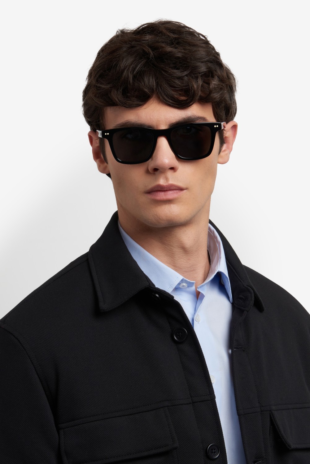 Occhiali da sole Tommy Hilfiger Th 2127/S 207567 807 IR colore black forma rettangolare lenti grey