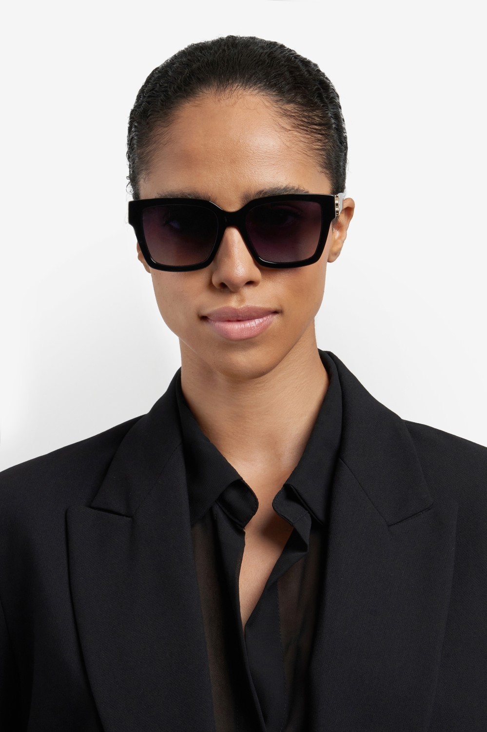 Occhiali da sole Hugo Boss 1744/S 207594 807 9O colore black forma rettangolare lenti dark grey shaded