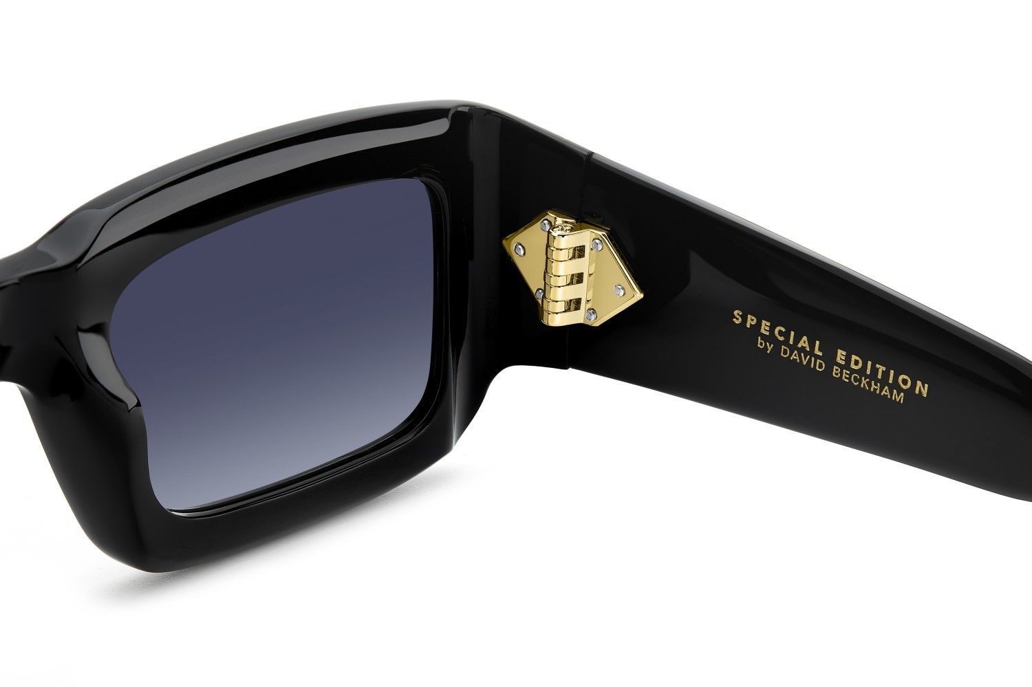 Sunglasses David Beckham Db 7131/S 207785 807 1V color black shape rectangle lenses blue shaded gold mirror