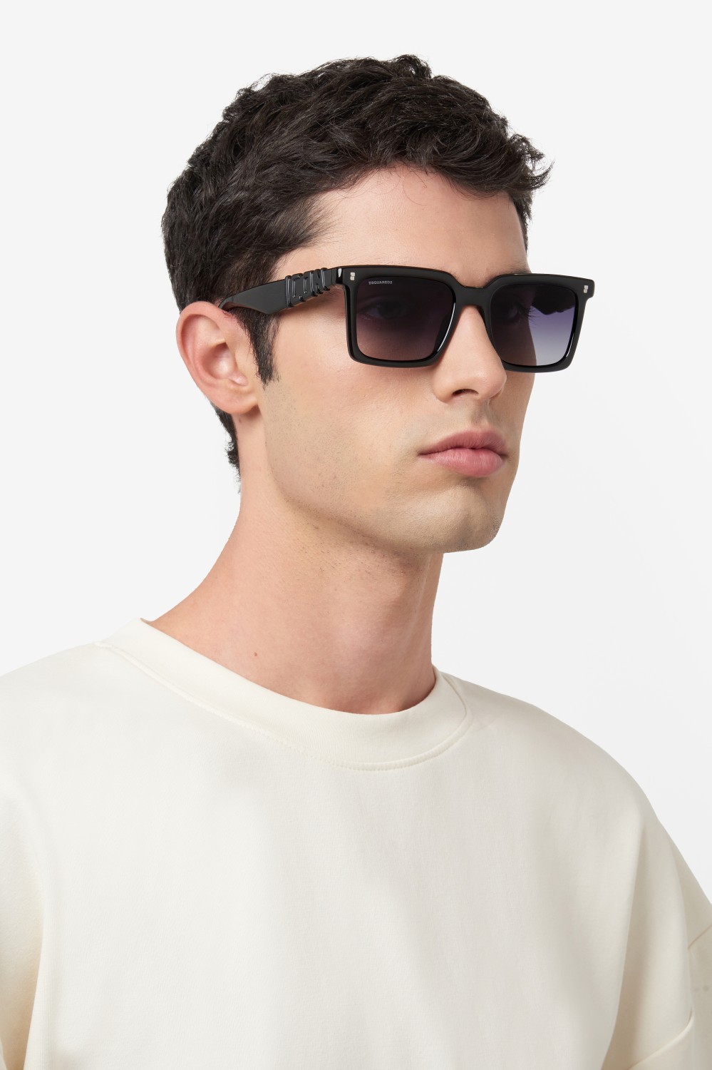 Occhiali da sole Dsquared2 Icon 0025/S 207908 807 9O colore black forma rettangolare lenti dark grey shaded