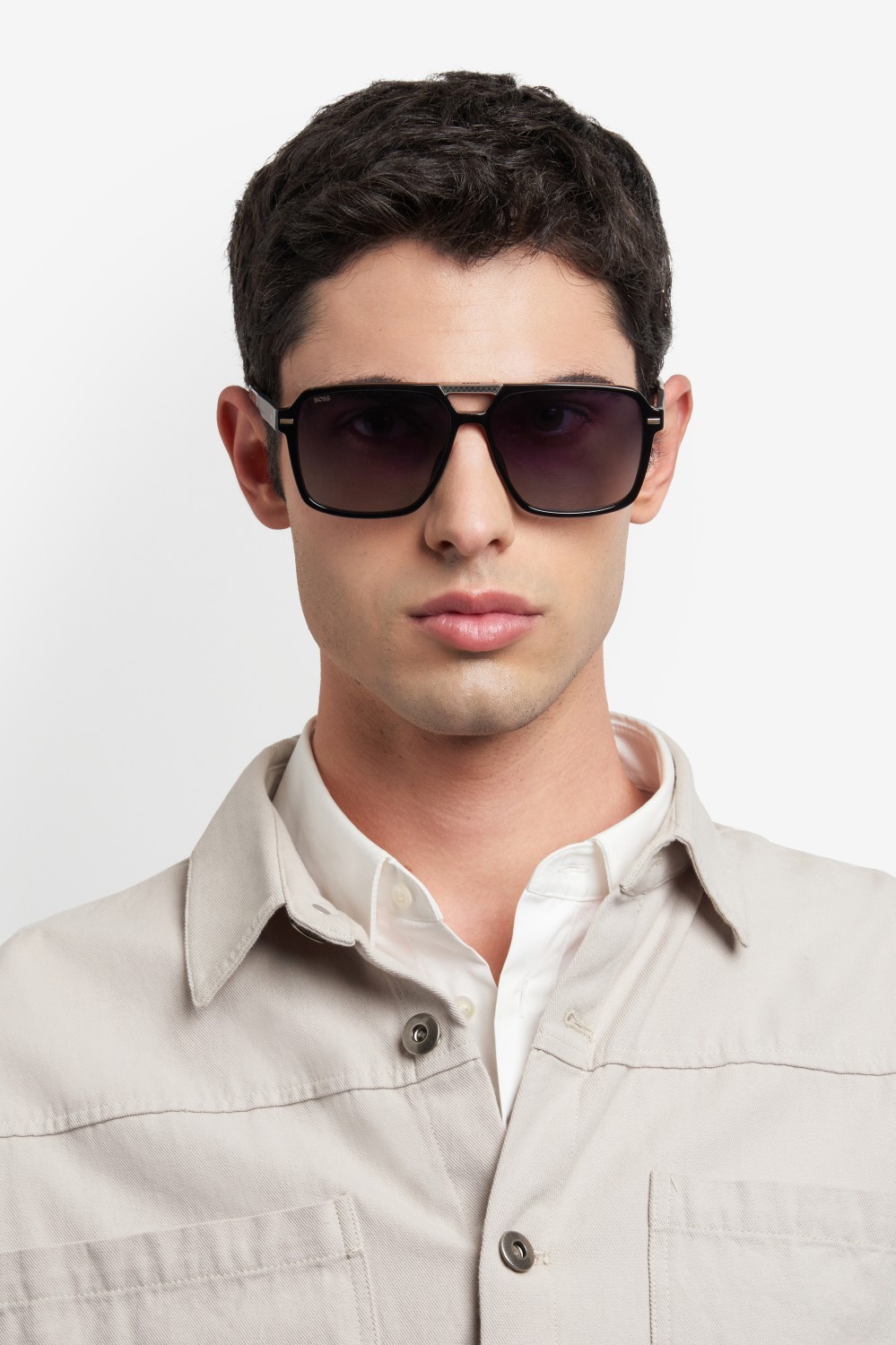 Occhiali da sole Hugo Boss 1766/S 208013 807 9O colore black forma quadrato lenti dark grey shaded