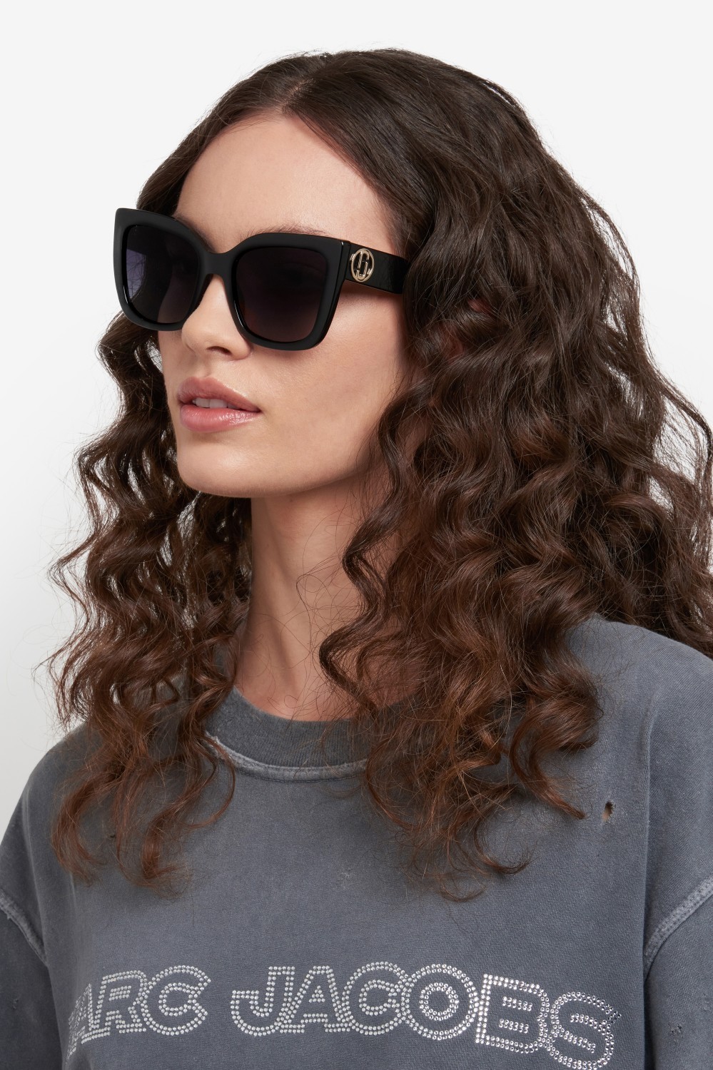 Occhiali da sole Marc Jacobs 811/S 208029 807 9O colore black forma quadrato lenti dark grey shaded