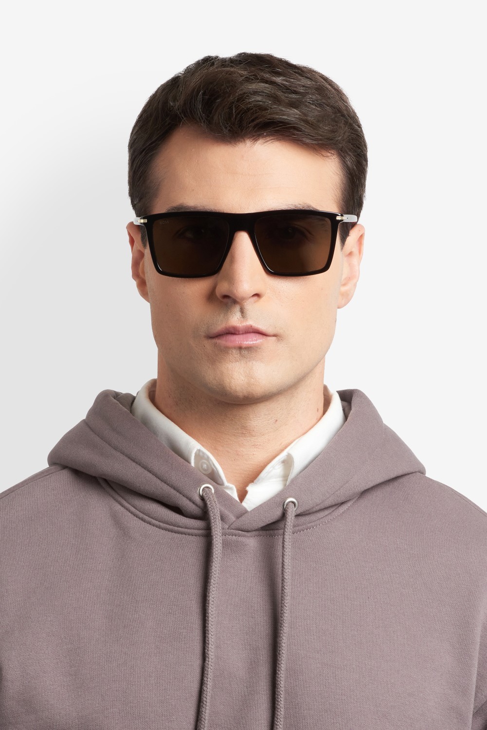 Occhiali da sole Hugo Boss 1844/S 208315 807 IR colore black forma quadrato lenti grey