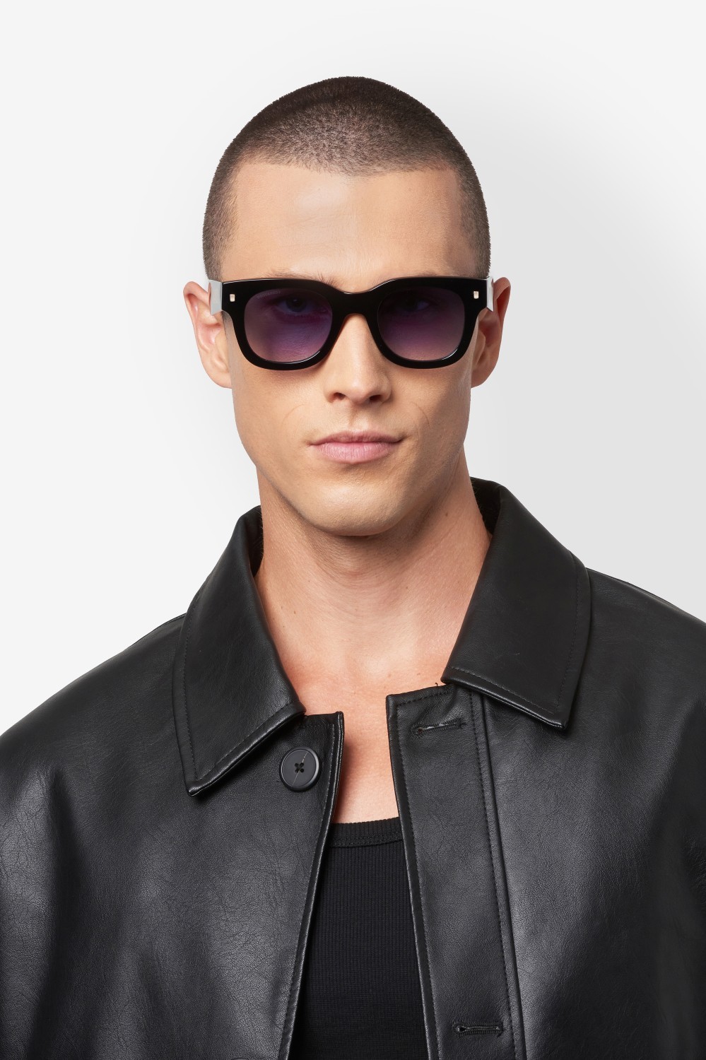 Occhiali da sole Dsquared2 D2 0180/S 208355 807 08 colore black forma rotondo lenti dk blue shaded