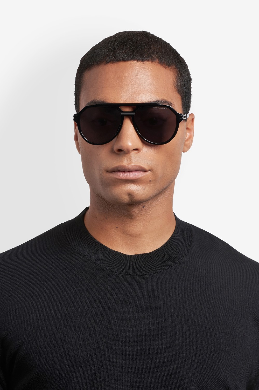 Sunglasses Marc Jacobs 876/S 208422 807 IR color black shape aviator lenses grey