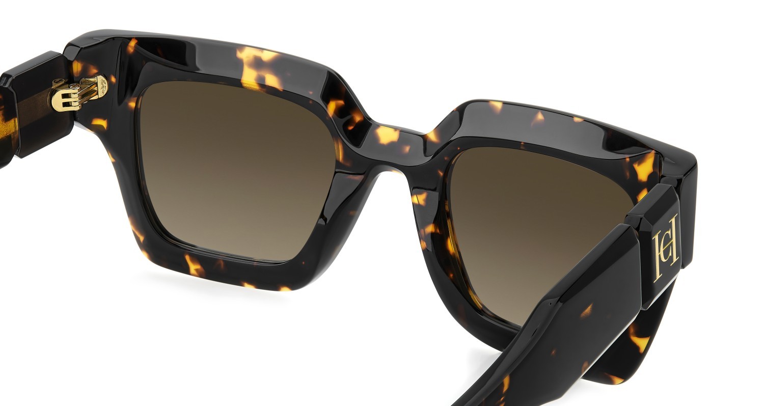 Occhiali da sole Carolina Herrera Her 0328/S 208425 086 HA colore havana forma quadrato lenti brown shaded