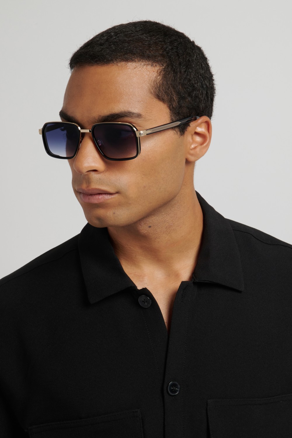 Sunglasses David Beckham Db 7158/S 208549 RHL 08 color gold black 2 shape rectangle lenses dk blue shaded