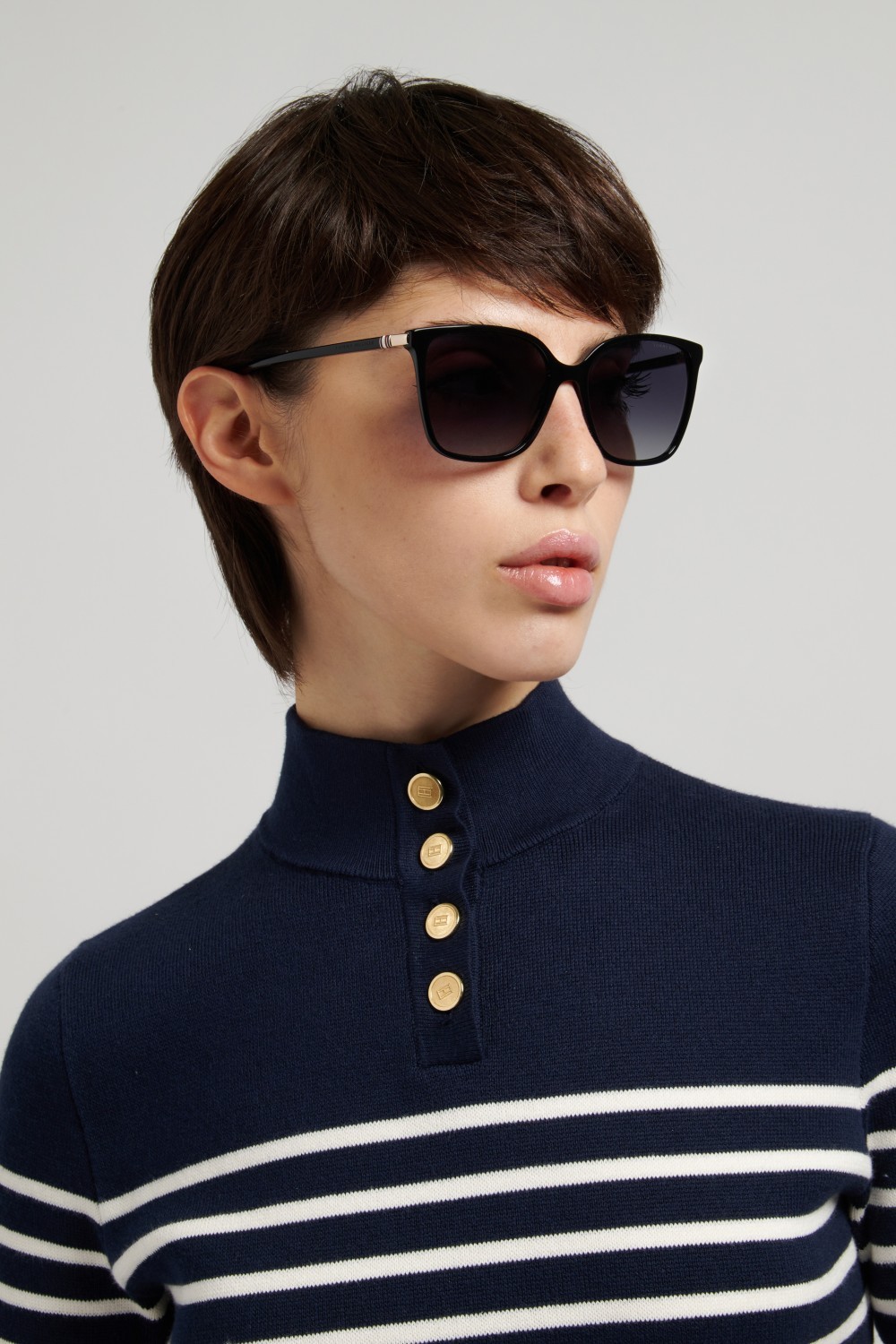 Sunglasses Tommy Hilfiger Th 2349/S 208623 807 9O color black shape cat eye lenses dark grey shaded