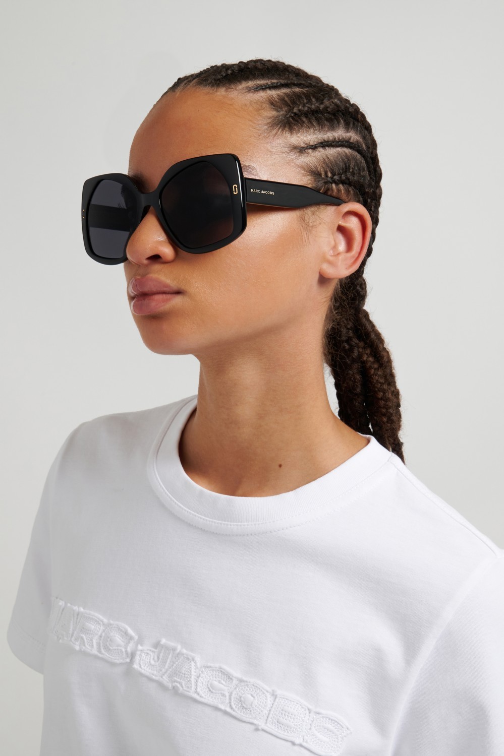 Occhiali da sole Marc Jacobs Mj 1133/S 208630 807 IR colore black forma quadrato lenti grey