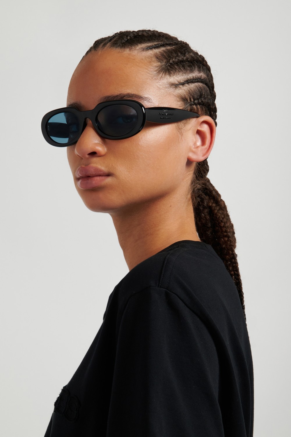 Occhiali da sole Marc Jacobs 887/G 208645 807 KU colore black forma ovale lenti blue