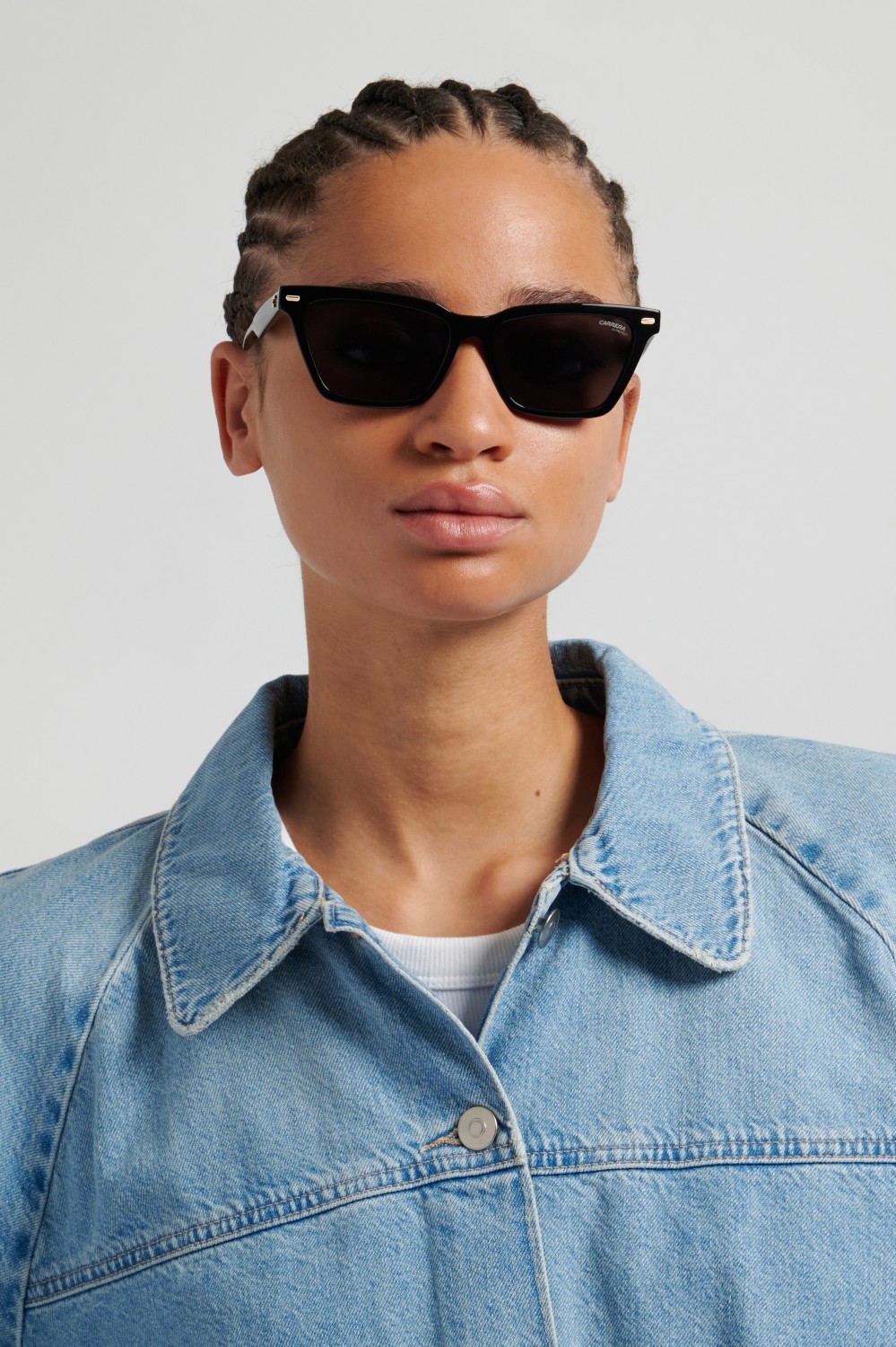 Sonnenbrillen Carrera 3083/S 208721 807 IR farbe black form cat-eye gläser grey