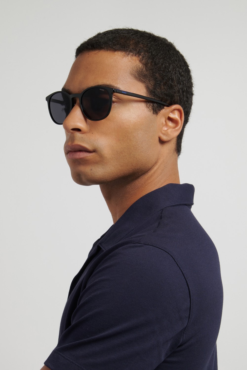 Sunglasses Hugo Hg 1400/G 208796 807 IR color black shape pantos lenses grey