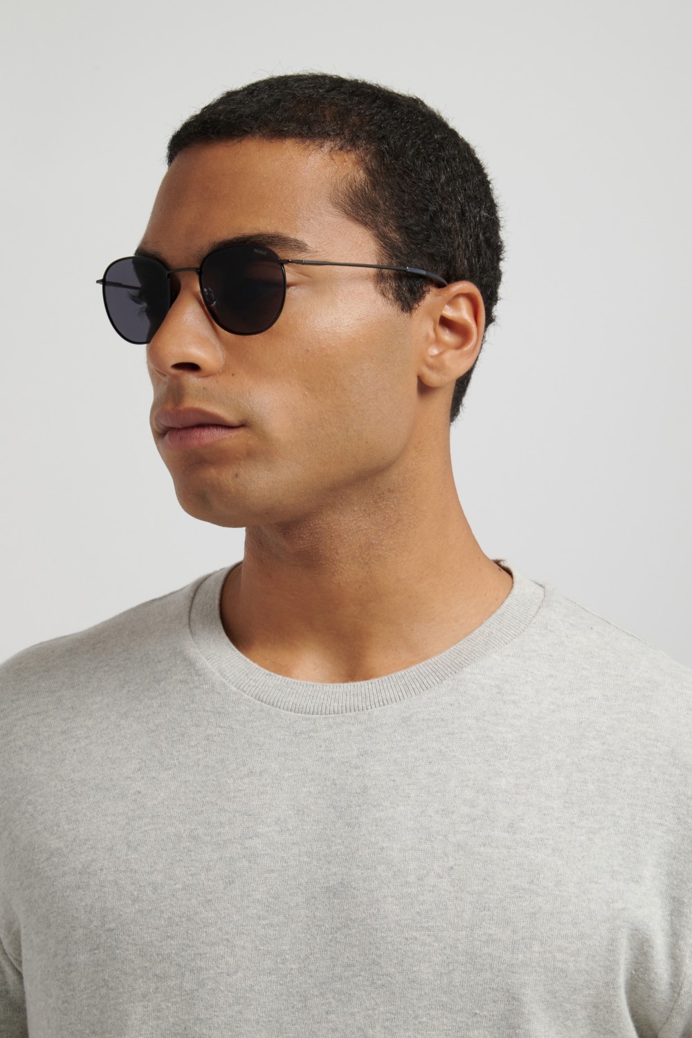 Sunglasses Hugo Hg 1405/S 208803 003 IR color matte black shape pantos lenses grey