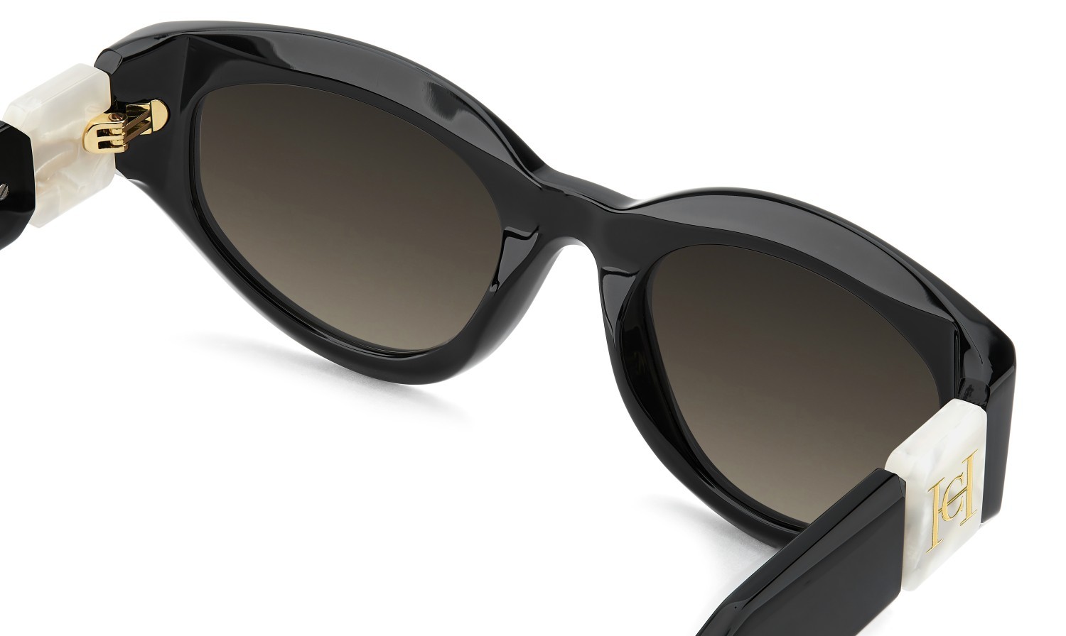 Sunglasses Carolina Herrera Her 0370/S 208809 807 HA color black shape oval lenses brown shaded