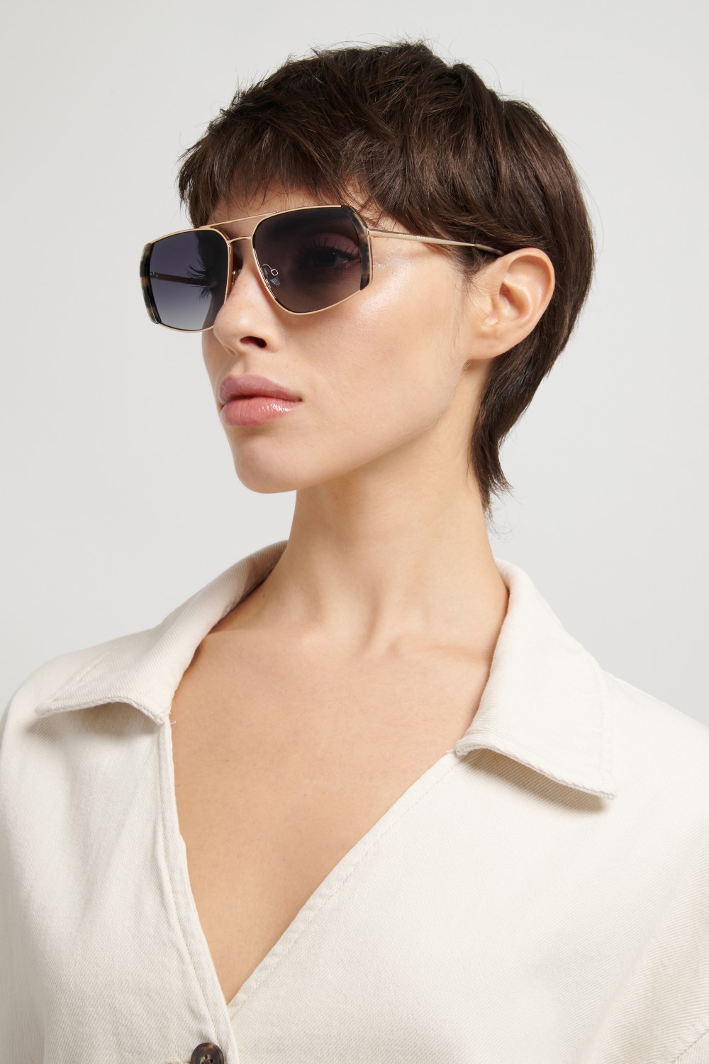 Sunglasses Isabel Marant Im 0261/S 208877 8GX 9O color grey horn gold shape aviator lenses dark grey shaded