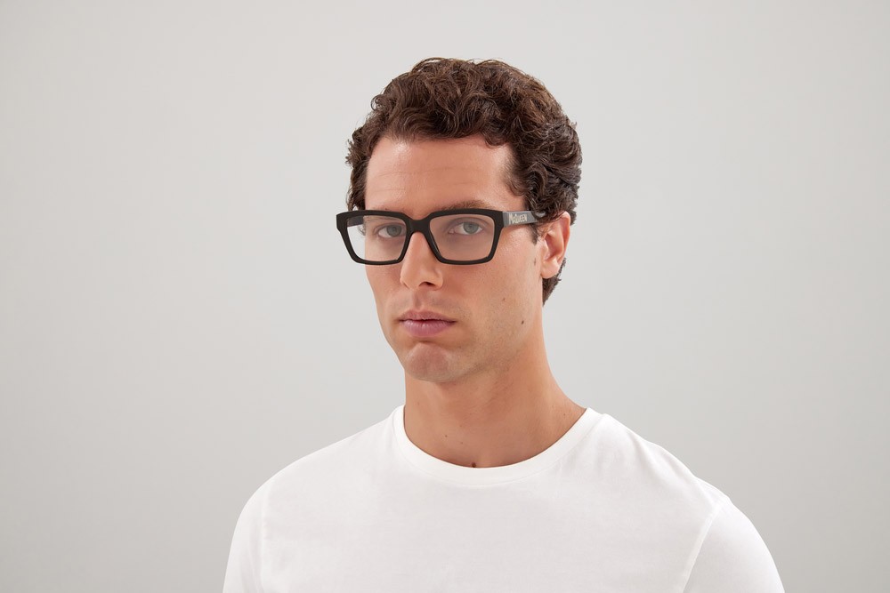 Eyeglasses Alexander McQueen AM0332O-005 color marrone shape rectangle lenses trasparente