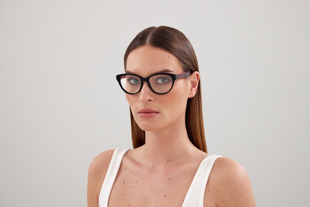 Occhiali da vista Alexander McQueen AM0359O-005 colore nero forma cat eye lenti trasparente