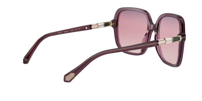 Sonnenbrillen Bulgari BV 8228B (5486U6) farbe transparent purple form quadratisch gläser tri-grad lt brown/violet/blue