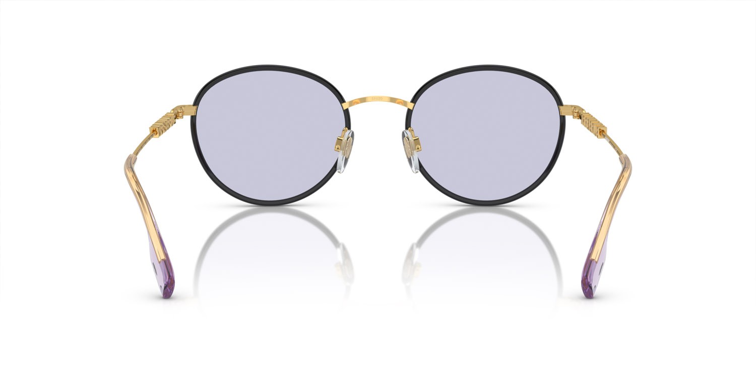 Occhiali da sole Burberry BE 3148D (10171A) colore nero forma rotondo lenti lilla
