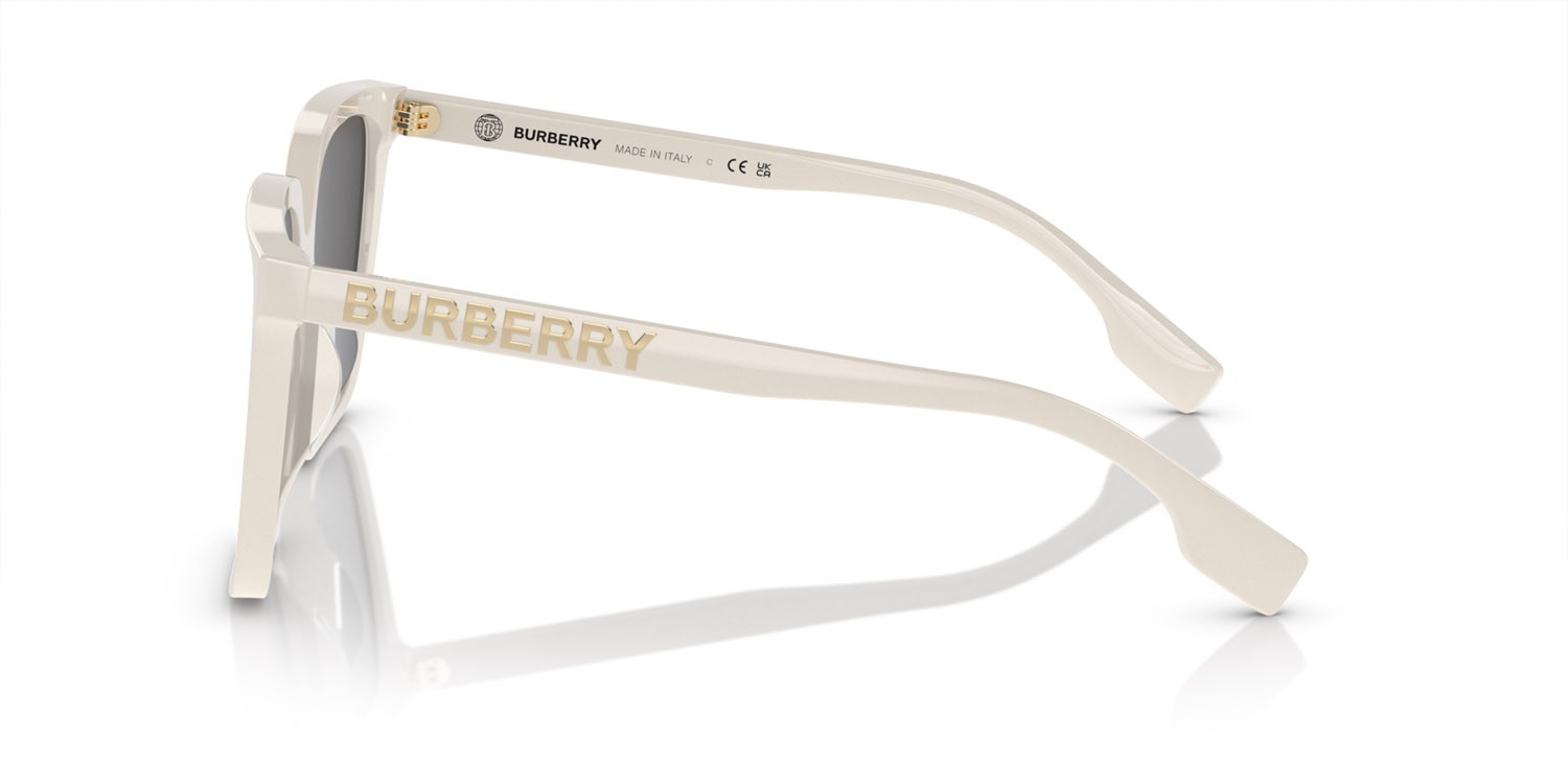 Occhiali da sole Burberry BE 4411D (410087) colore avorio forma quadrato lenti grigio scuro