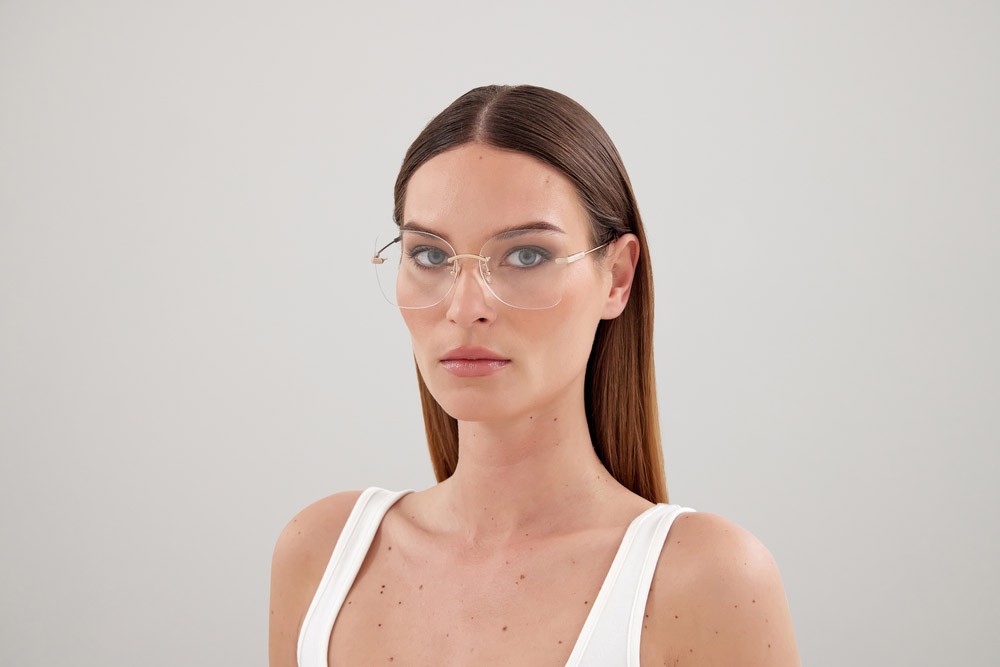 Eyeglasses Chloé CH0136O-002 color oro shape rectangle lenses trasparente
