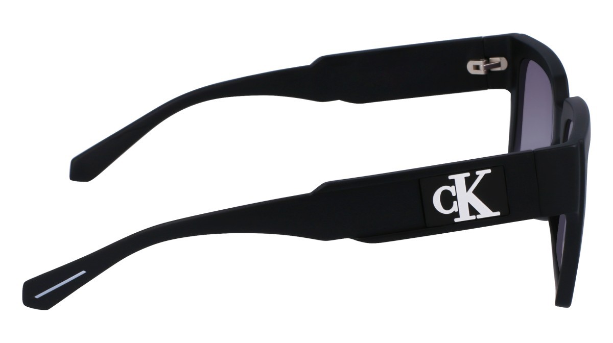 Sonnenbrillen Calvin Klein Jeans CKJ23622S (002) farbe matte black form rechteckig gläser gradient grey  flash mirror