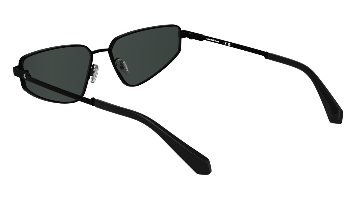 Occhiali da sole Calvin Klein Jeans CKJ25200S (002) colore matte black forma cat eye lenti solid grey