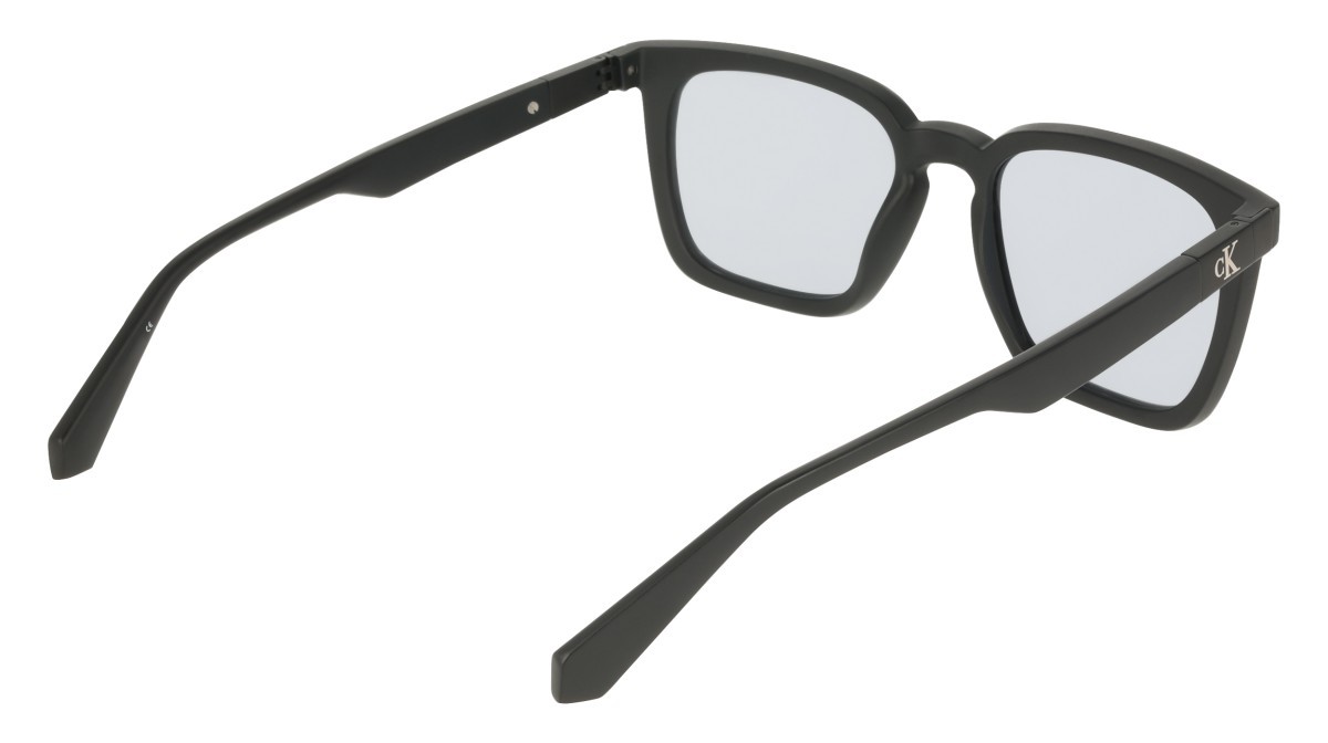 Sonnenbrillen Calvin Klein Jeans CKJ26603S (002) farbe matte black form rechteckig gläser solid grey