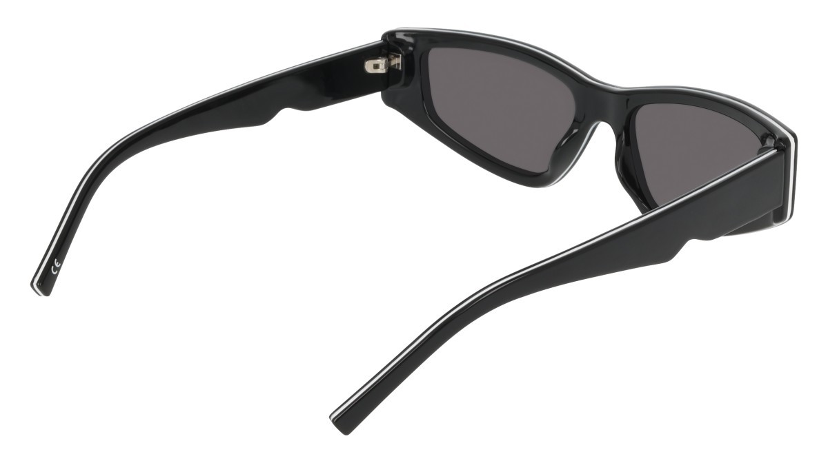 Occhiali da sole Dkny DK560S (001) colore black forma cat eye lenti solid smoke