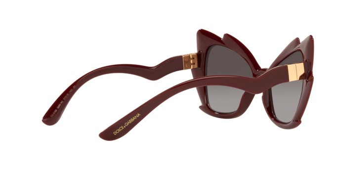 Sonnenbrillen Dolce & Gabbana DG 6166 (32858G) farbe bordeaux form cat-eye gläser light grey gradient black