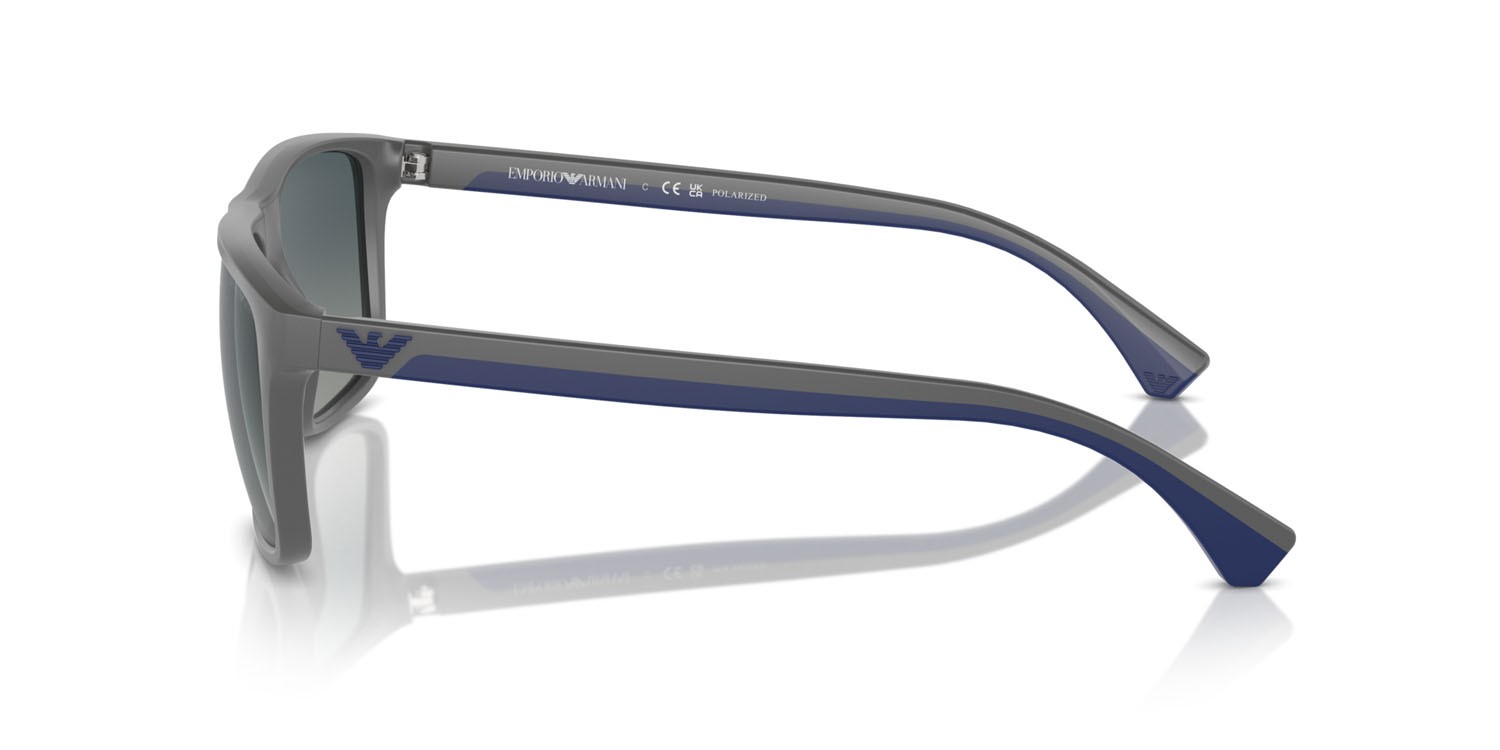 Occhiali da sole Emporio Armani EA 4033 (50604U) colore grigio opaco forma quadrato lenti gradient blue polarized