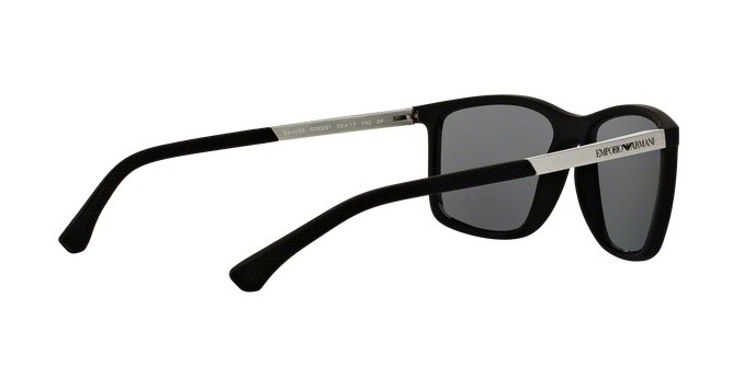 Occhiali da sole Emporio Armani EA 4058 (506381) colore black rubber forma rettangolare lenti polar grey
