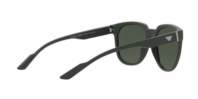 Sonnenbrillen Emporio Armani EA 4205 (50586R) farbe verde opaco form pantos gläser verde scuro specchiato petrolio
