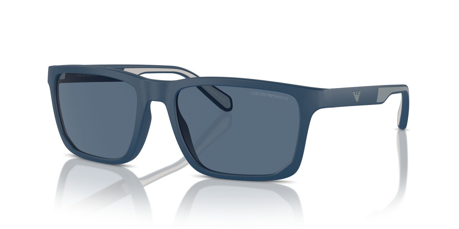 Occhiali da sole Emporio Armani EA 4219 (576380) colore blu opaco forma rettangolare lenti blu scuro