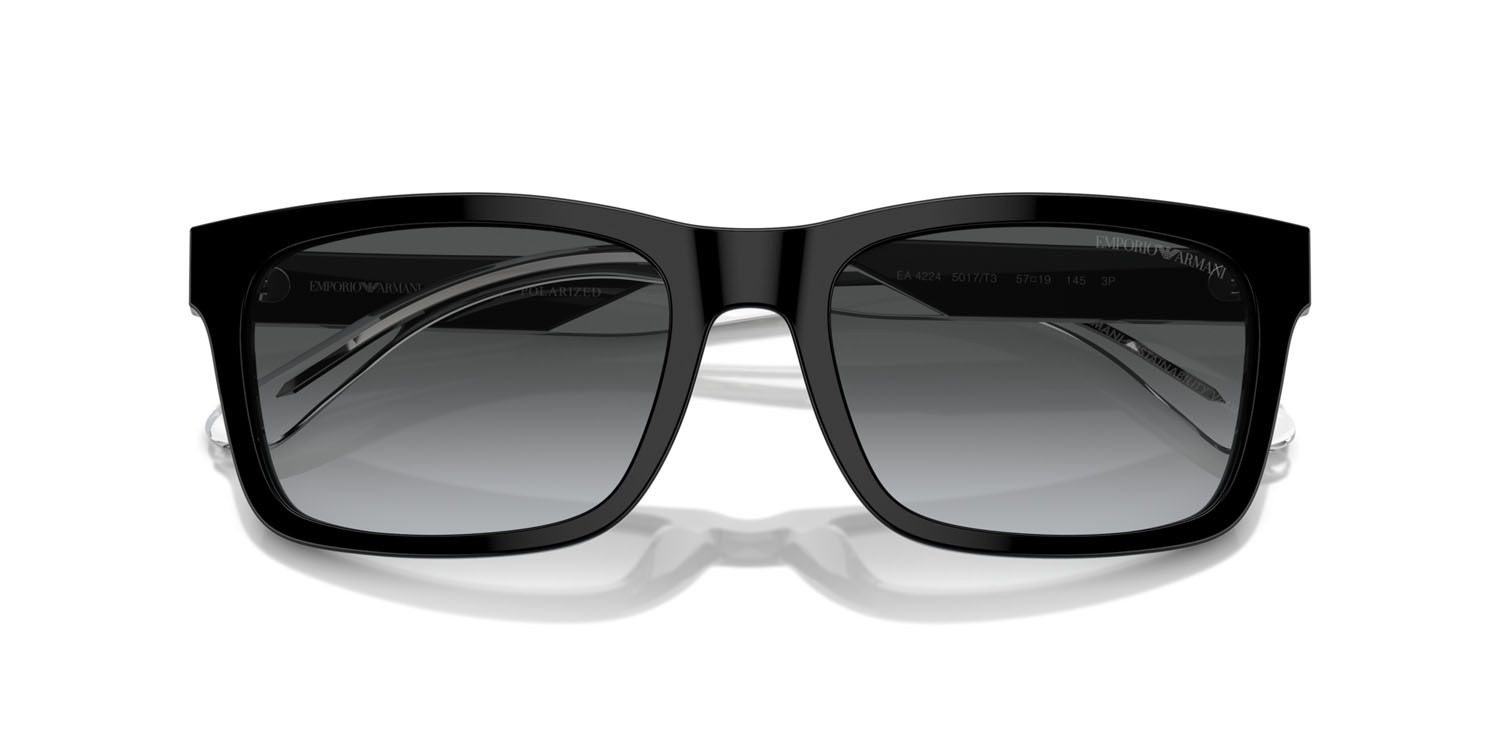 Occhiali da sole Emporio Armani EA 4224 (5017T3) colore nero lucido forma rettangolare lenti polar grigio scuro