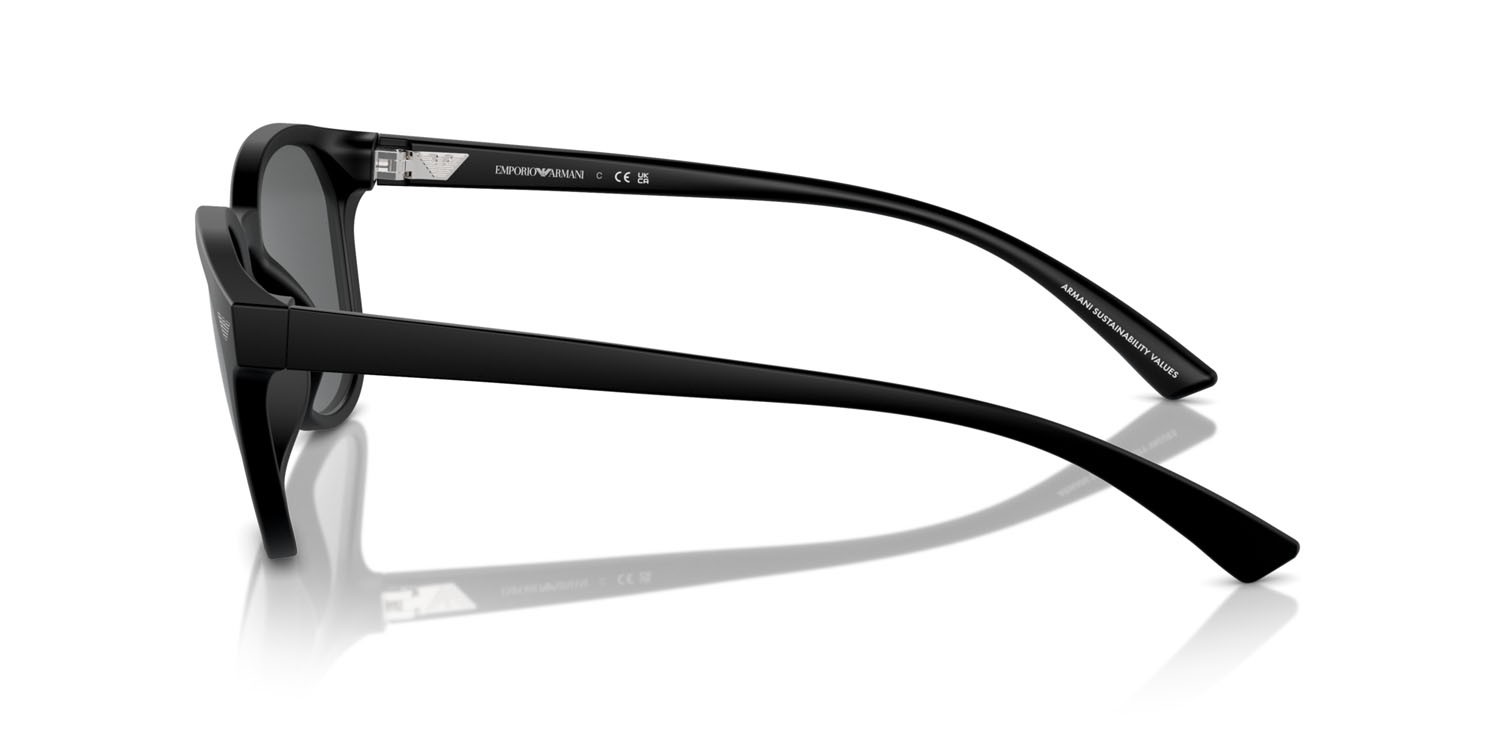 Occhiali da sole Emporio Armani EA 4225U (500187) colore nero opaco forma pantos lenti grigio scuro