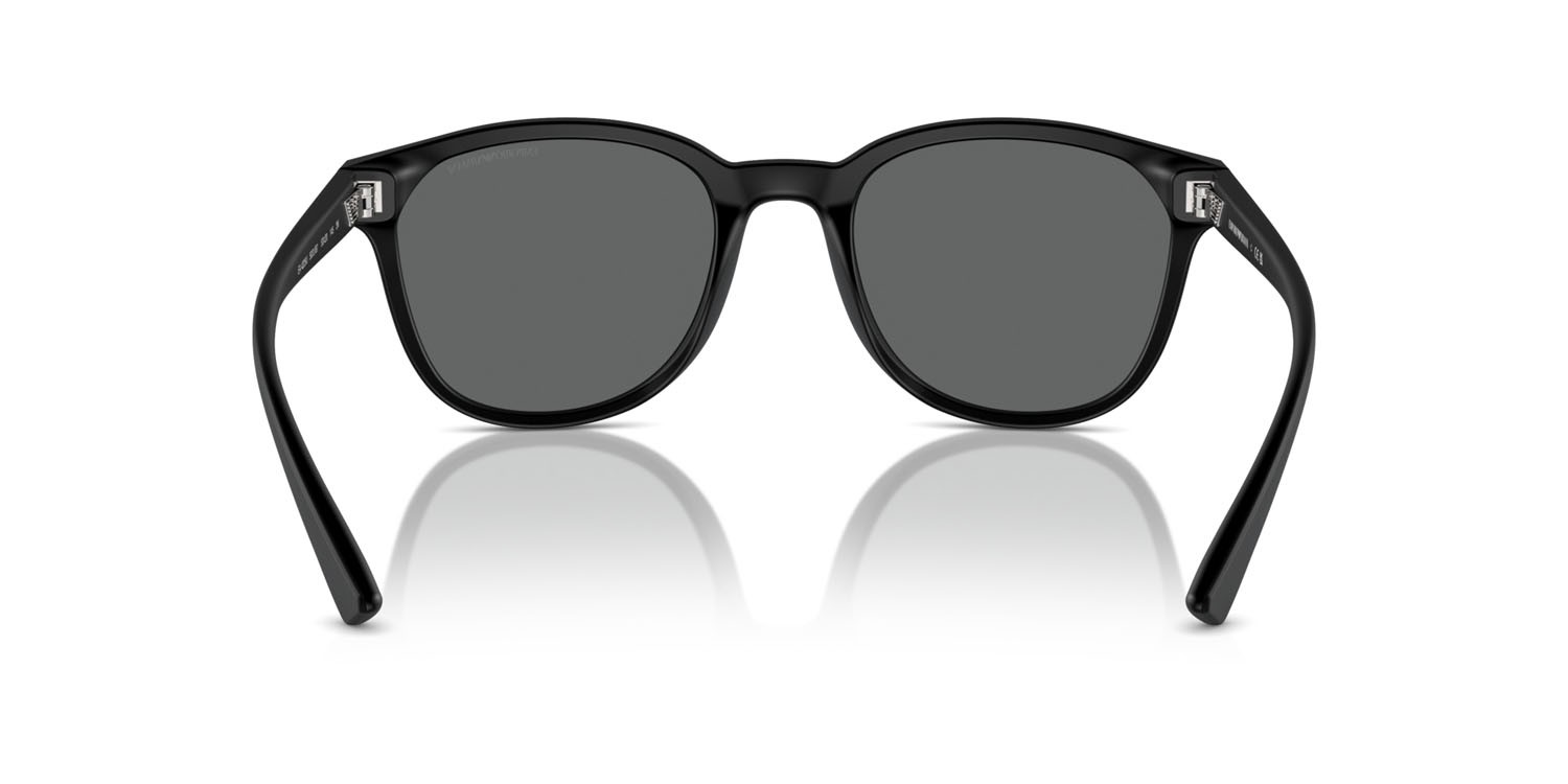Occhiali da sole Emporio Armani EA 4225U (500187) colore nero opaco forma pantos lenti grigio scuro