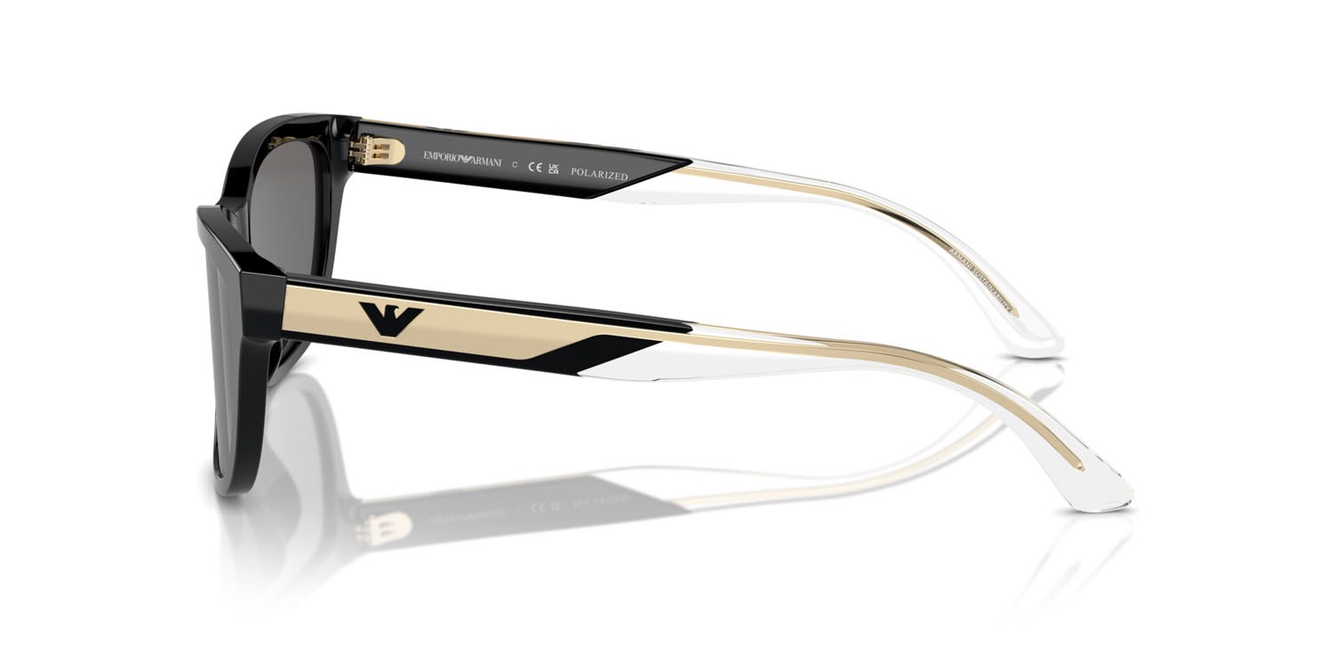 Occhiali da sole Emporio Armani EA 4227U (501787) colore nero lucido forma cat eye lenti polar grigio scuro