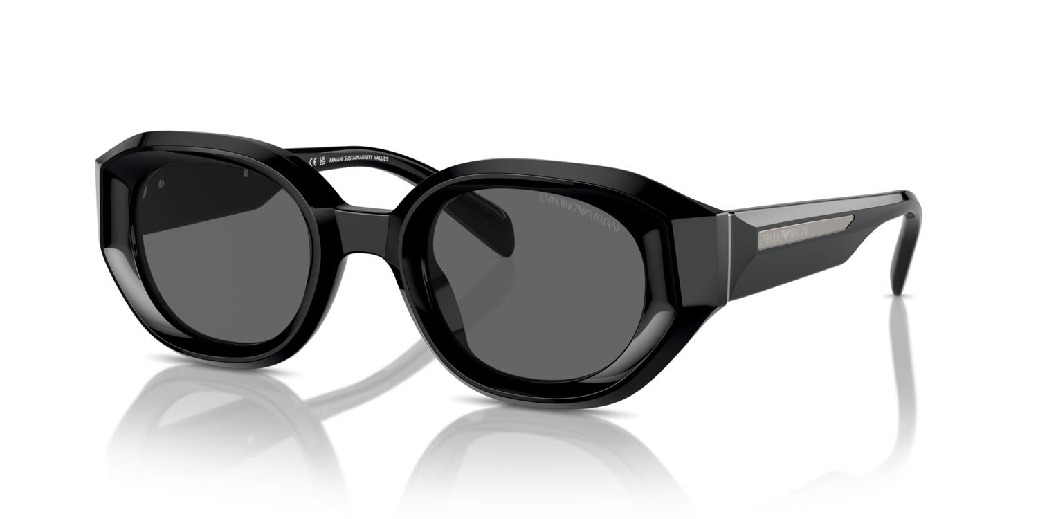 Occhiali da sole Emporio Armani EA 4230U (501787) colore nero lucido forma irregolare lenti grigio scuro