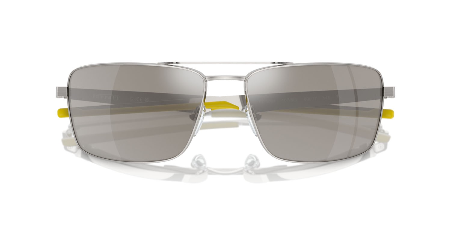 Occhiali da sole Ferrari Scuderia FZ 5001 (107/6G) colore argento spazzolato forma rettangolare lenti specchiata grigia