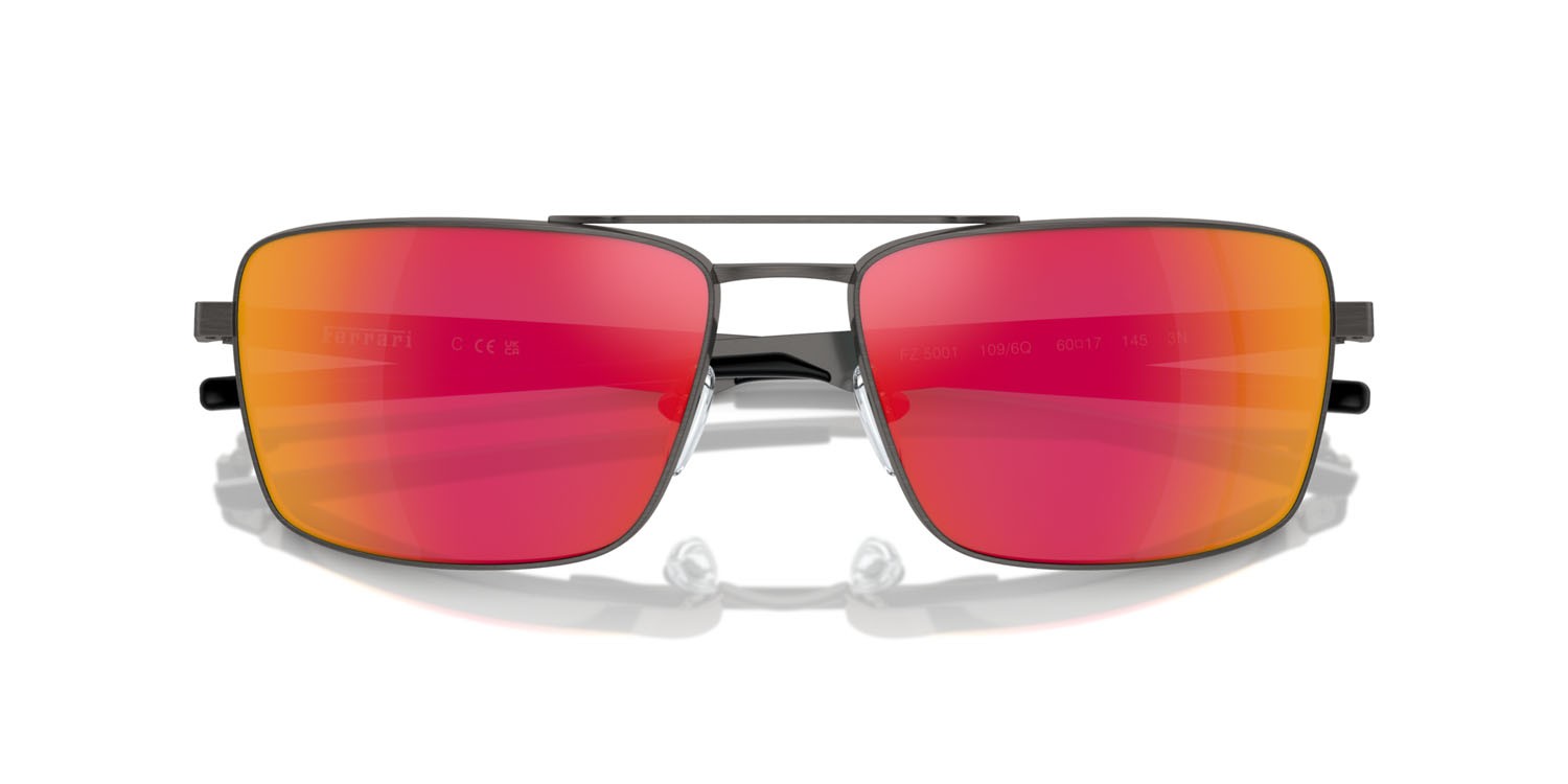 Occhiali da sole Ferrari Scuderia FZ 5001 (109/6Q) colore gunmetal scuro forma rettangolare lenti rosso specchiato