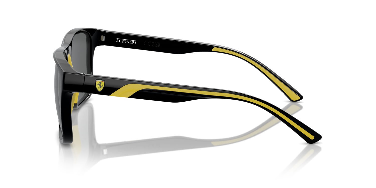 Occhiali da sole Ferrari Scuderia FZ 6002U (501/87) colore nero forma quadrato lenti grigio