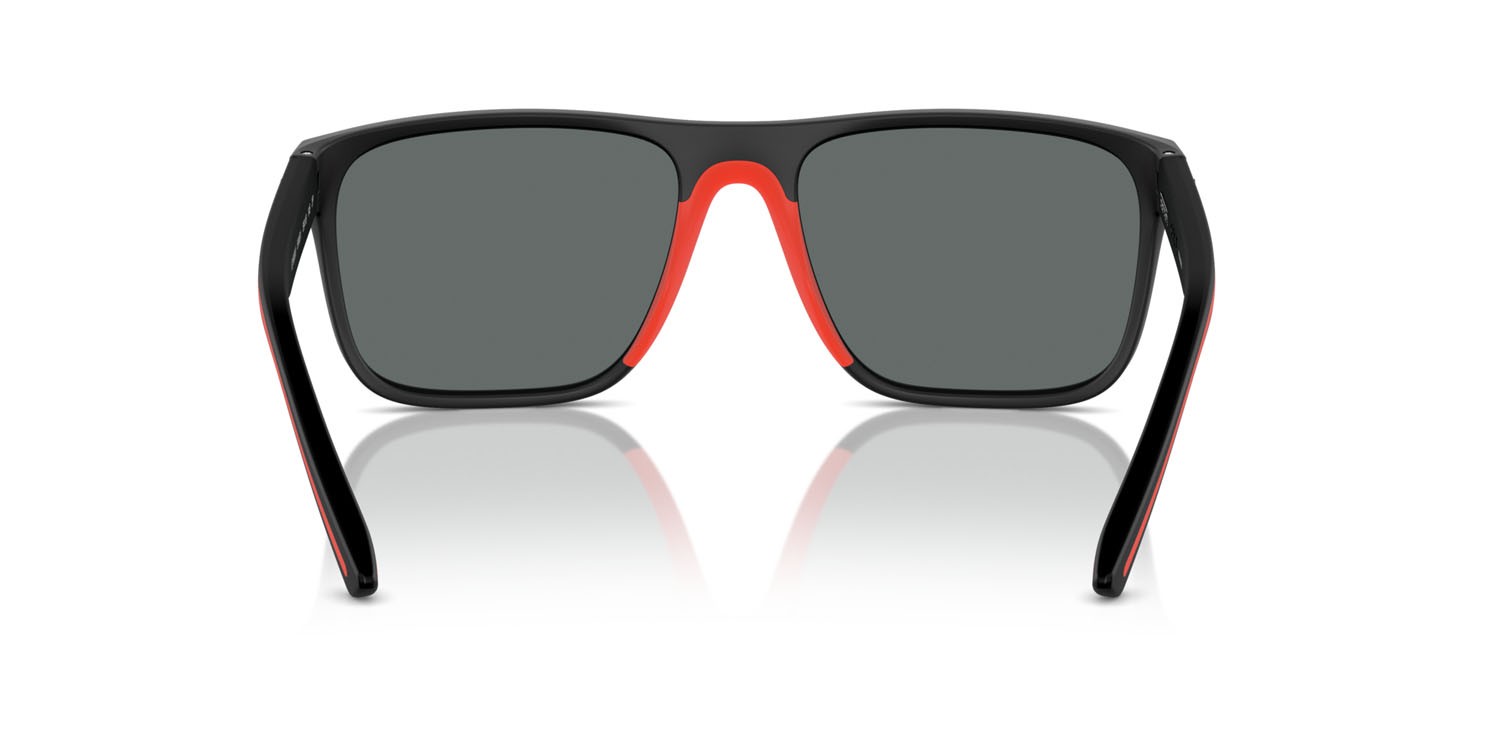 Occhiali da sole Ferrari Scuderia FZ 6002U (504/81) colore nero opaco forma quadrato lenti polarized grigia