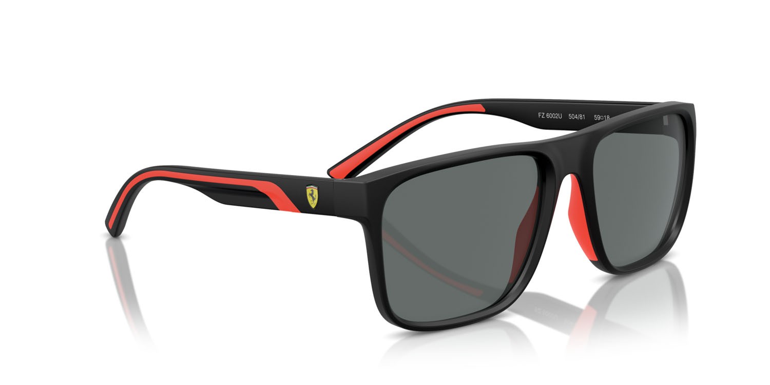 Occhiali da sole Ferrari Scuderia FZ 6002U (504/81) colore nero opaco forma quadrato lenti polarized grigia