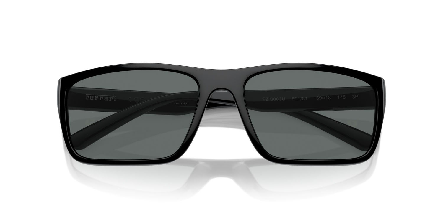 Occhiali da sole Ferrari Scuderia FZ 6003U (501/81) colore nero forma rettangolare lenti polarized grigia
