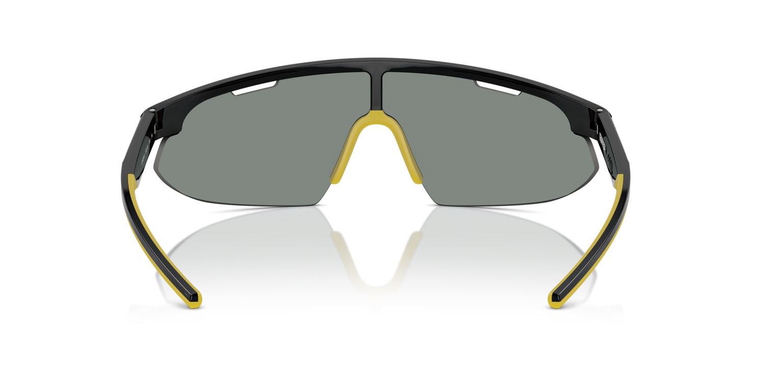 Occhiali da sole Ferrari Scuderia FZ 6004U (501/6Q) colore nero forma irregolare lenti red gold mirror