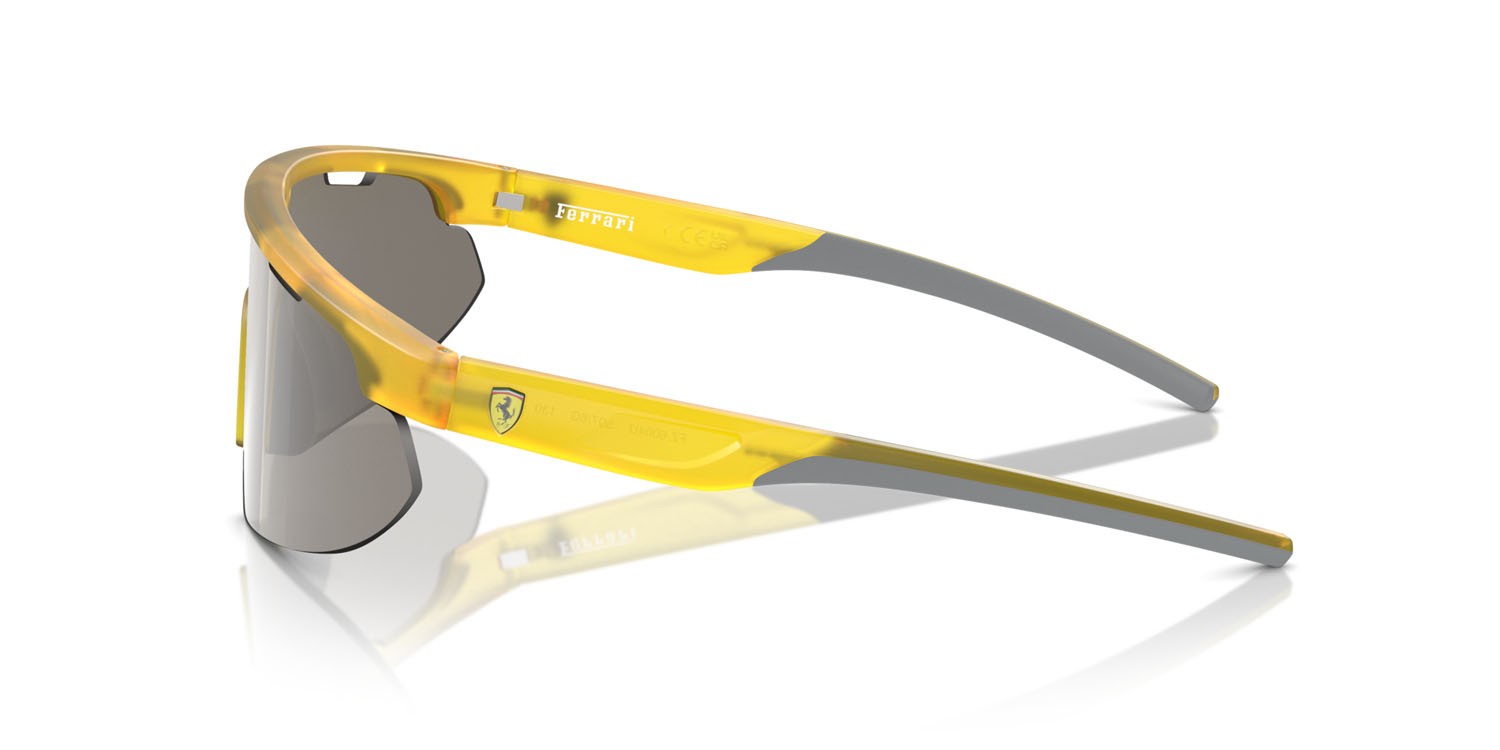 Occhiali da sole Ferrari Scuderia FZ 6004U (507/6G) colore opal matte yellow forma irregolare lenti argento a specchio