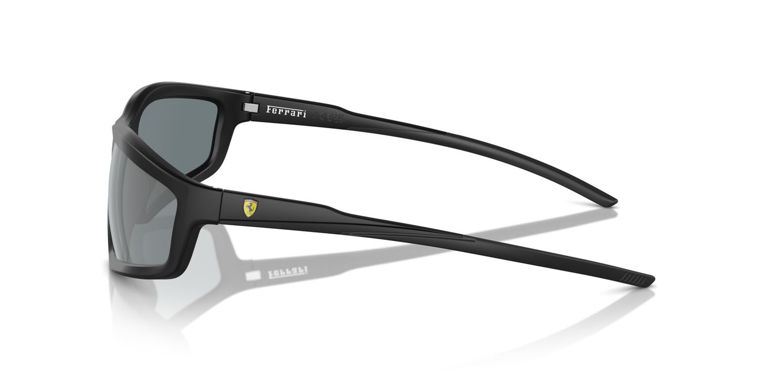 Occhiali da sole Ferrari Scuderia FZ 6007U (504/6G) colore nero opaco forma irregolare lenti grigio nero specchiato