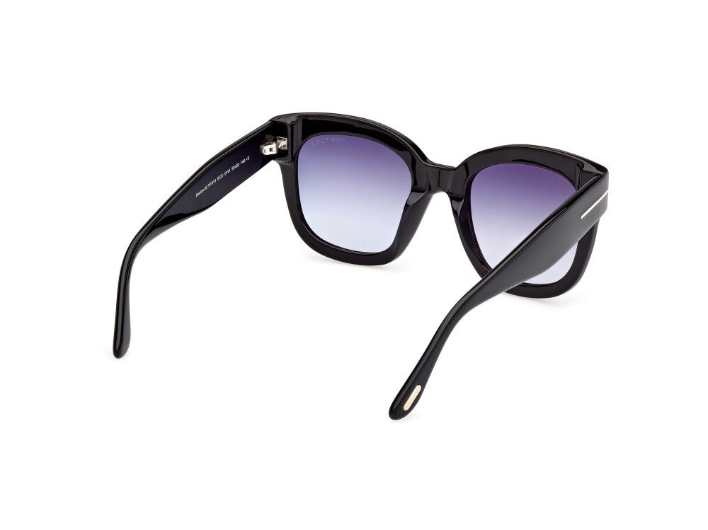 Sunglasses Tom Ford Beatrix-02 FT0613 (01W) color nero lucido  shape geometric lenses blu sfumato